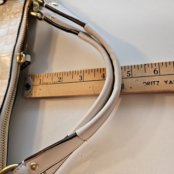 Coach Creme Large Satchel - Picture 11 of 16